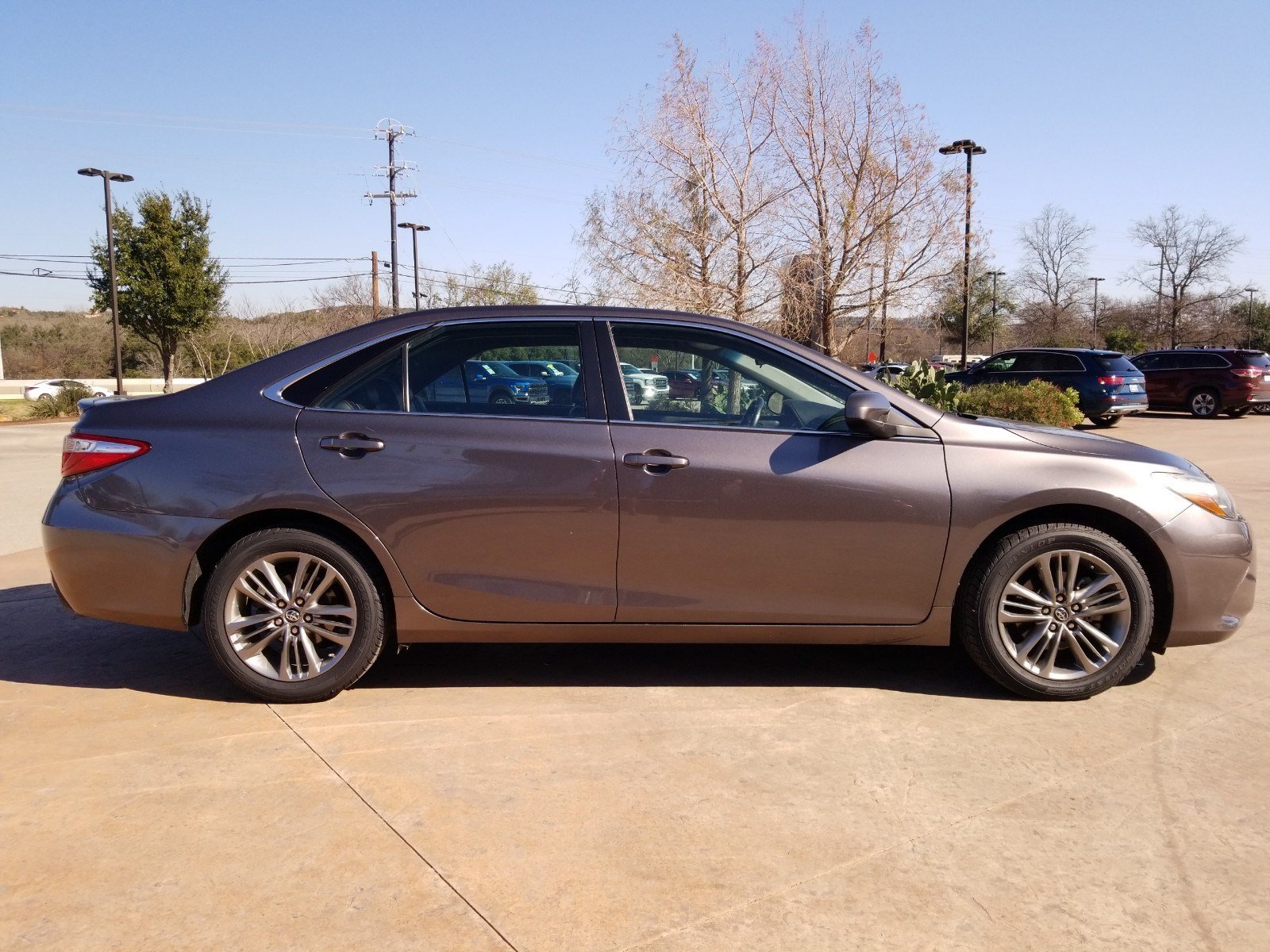 Toyota camry se 2016