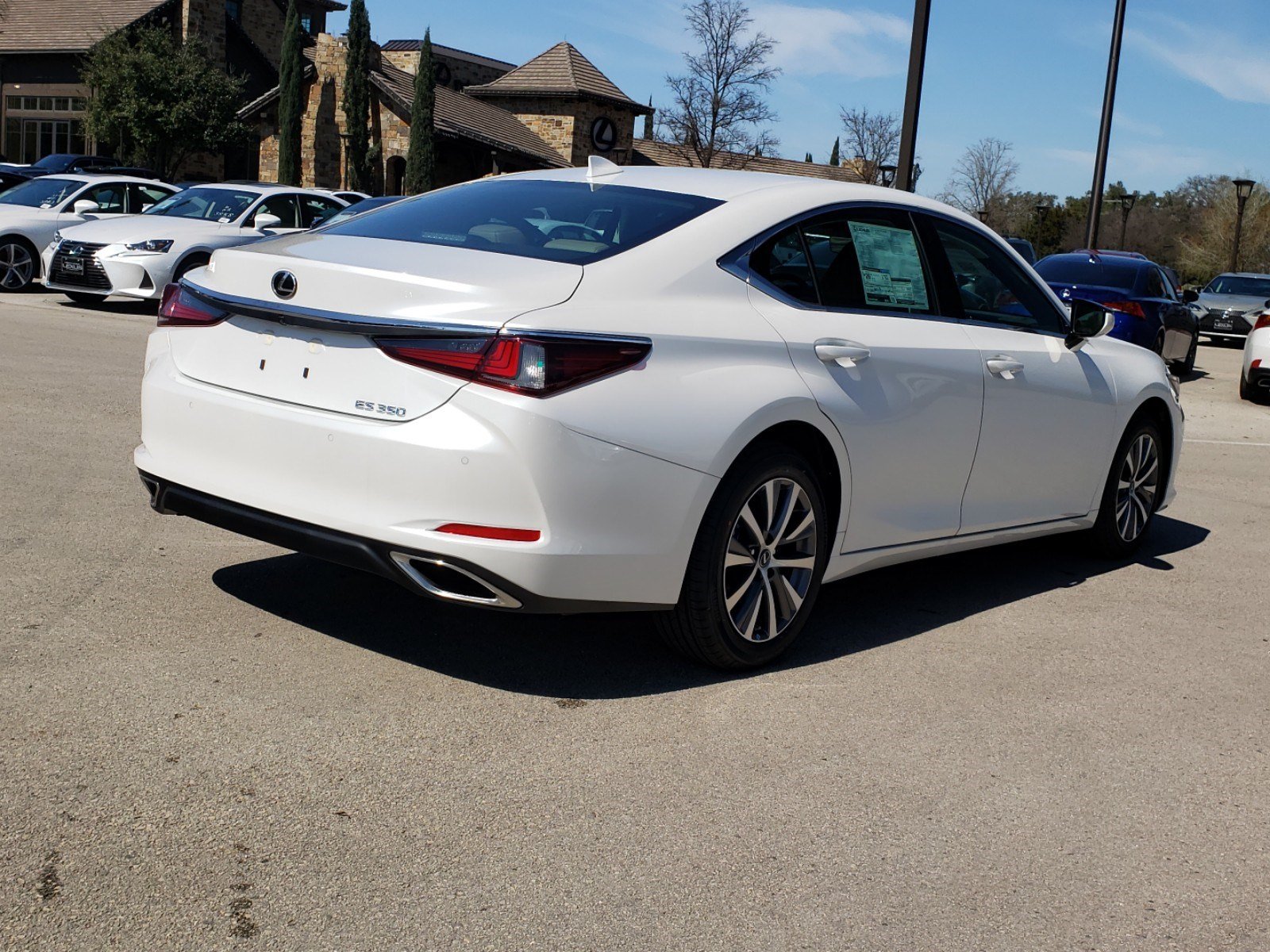 Lexus es350 2020