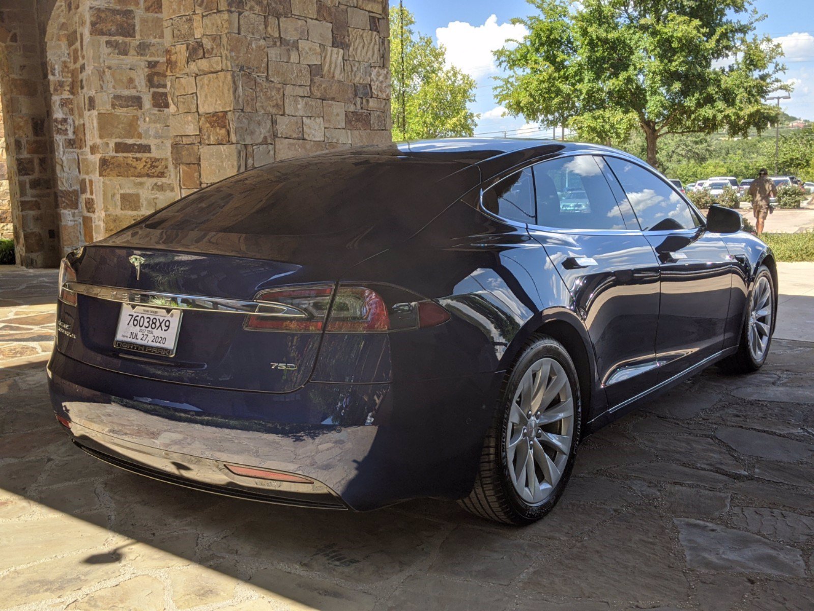 Tesla premium energy 75