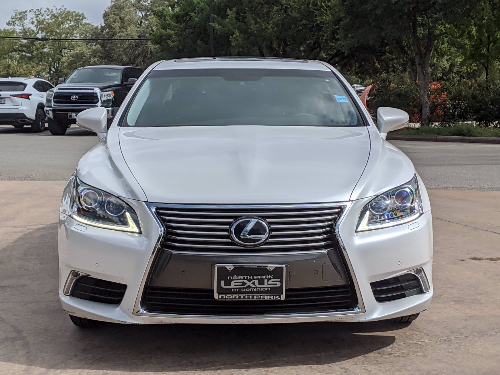 Lexus ls460 2017