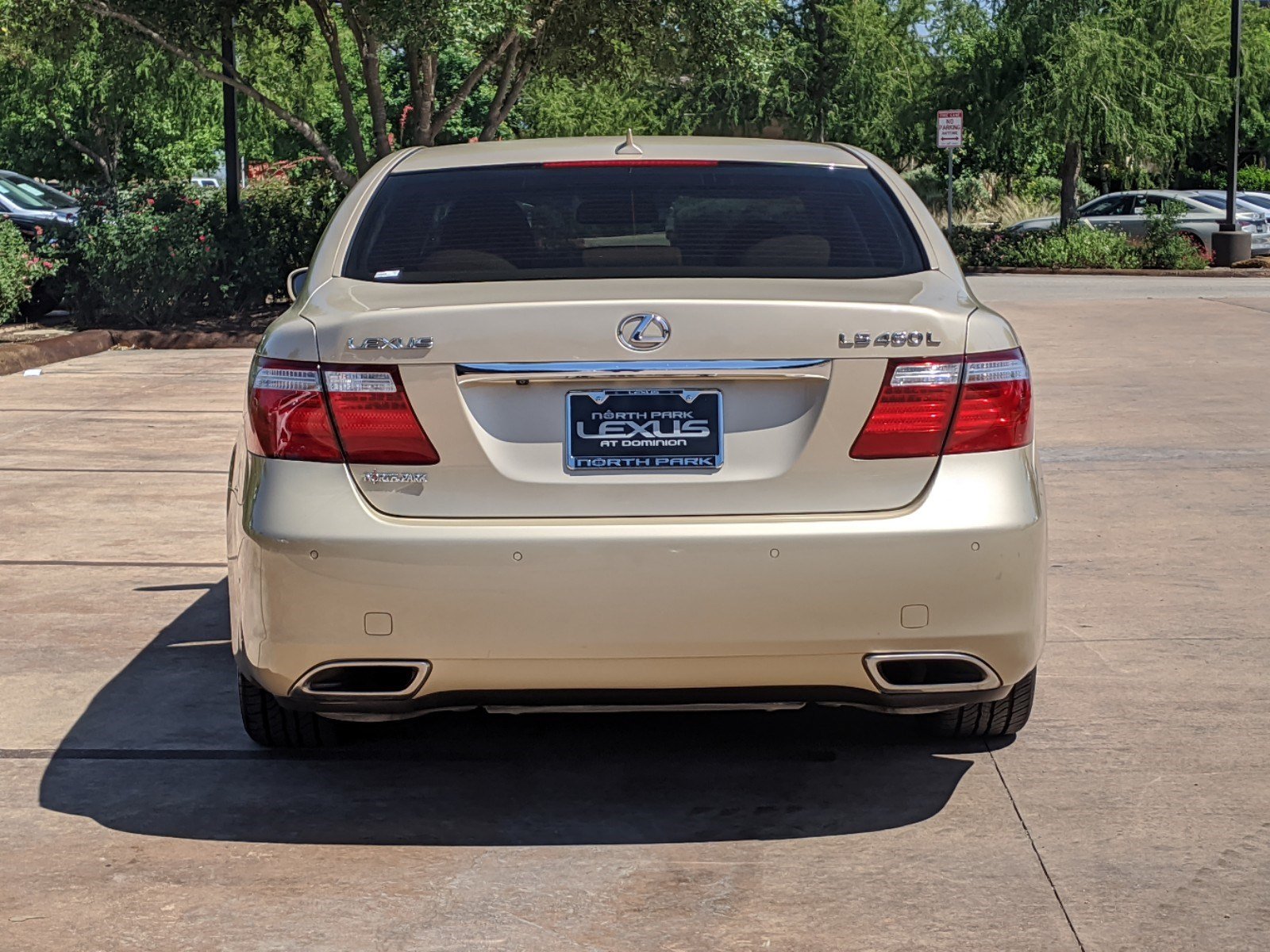 Pre-Owned 2007 Lexus LS 460 LWB