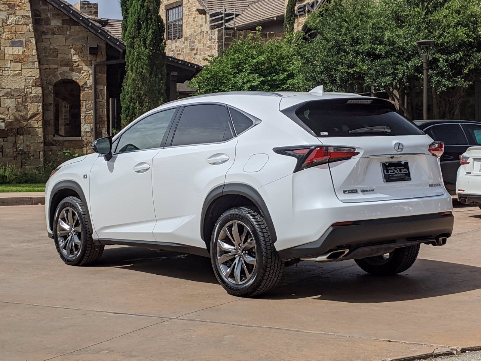 Lexus nx 200t 2016